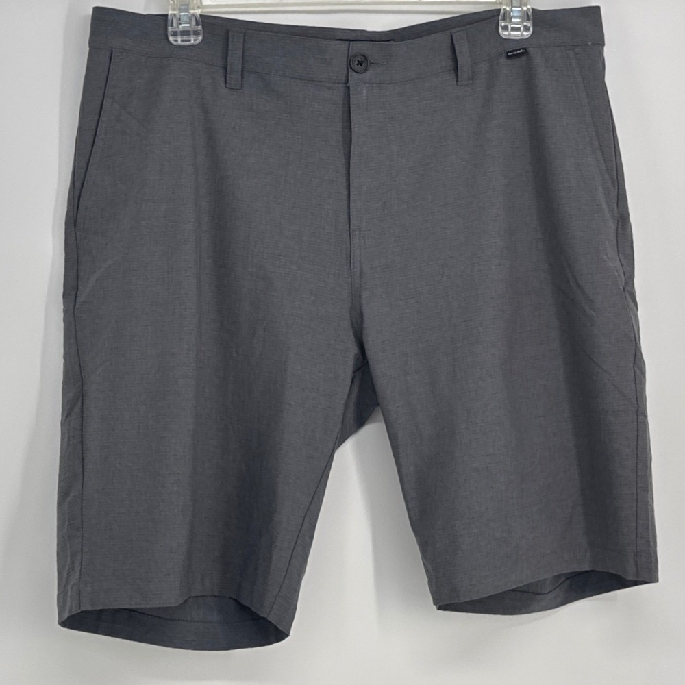 TravisMathew Golf Shorts Mens 40 Grey Heathered Performance Stretch Casual